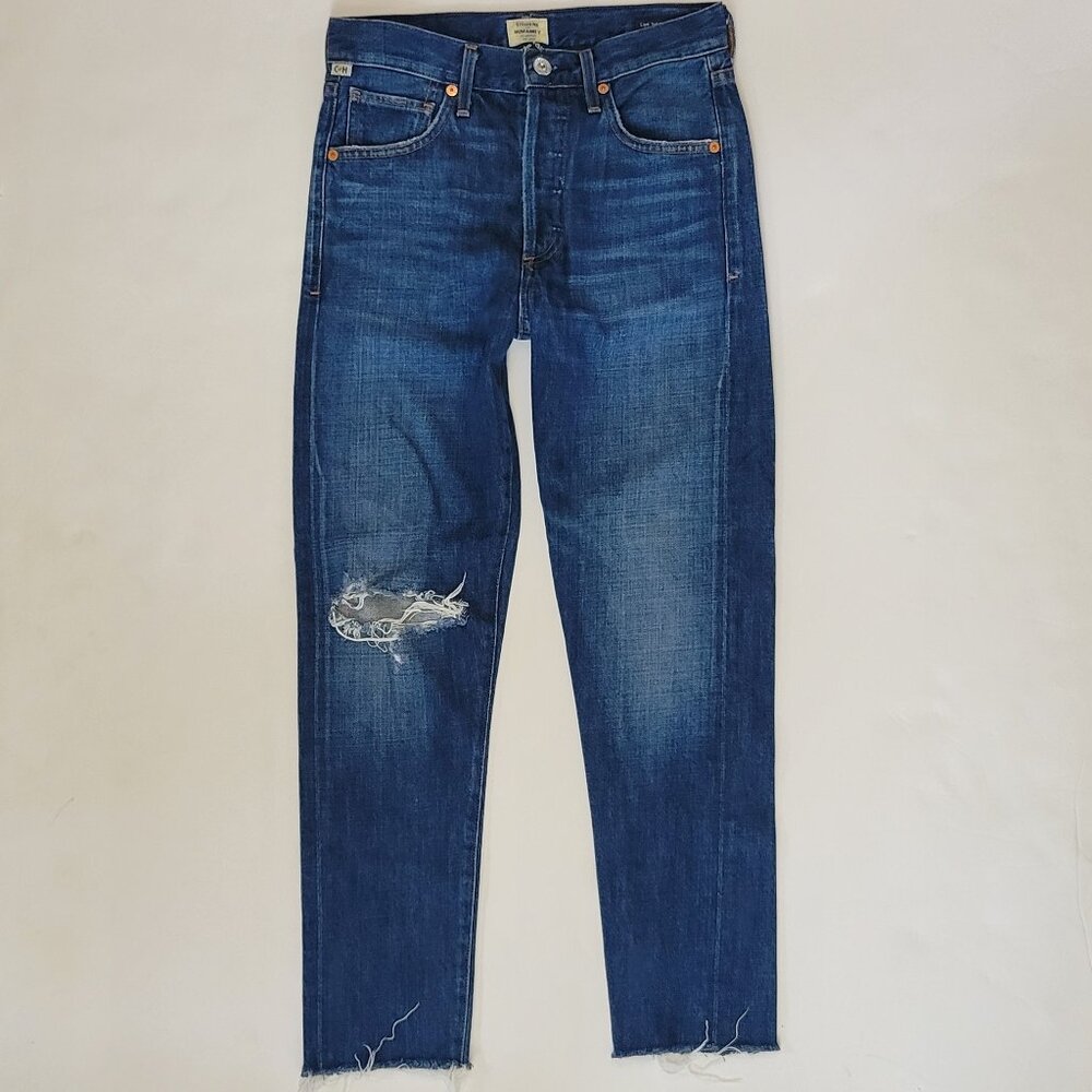 COH Liya High Rise Classic Fit Distressed Crop Cut off Hem Jean